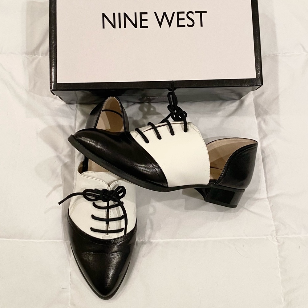 NINE WEST Tuxedo Slip On Shoes 7.5